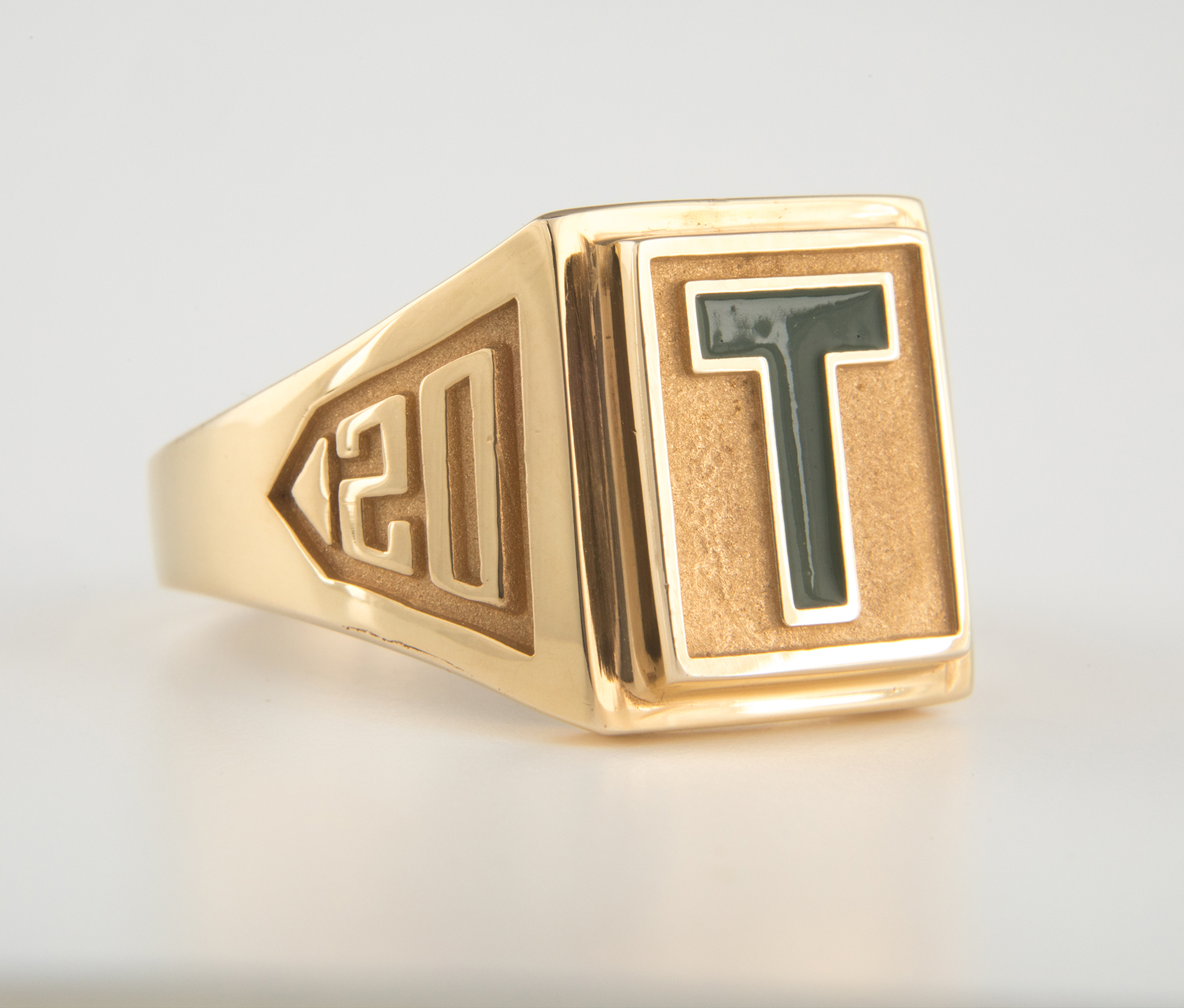 A gold St. 糖心传媒_糖心vlog_糖心vlog 在线s T-Ring